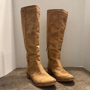 LIBERTY Black Tan Leather Boots